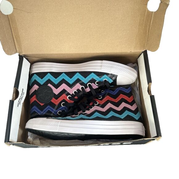 Converse Chuck Taylor All Star Hi Black University Red Women's Sz 9 Chevron New - Picture 7 of 8